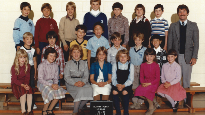 1982-83_gr-03.png
