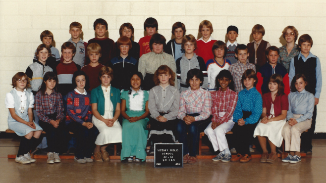 1982-83_gr-04-05.png