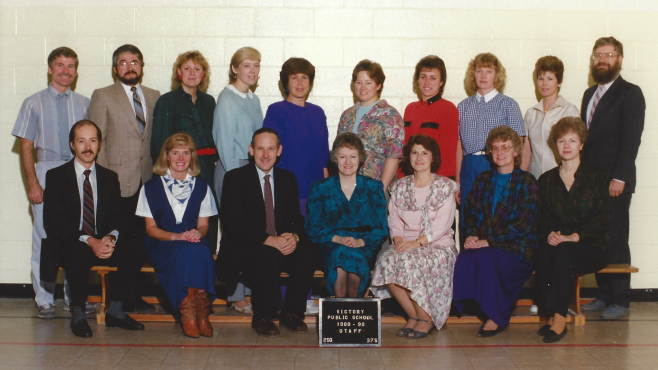 1989-90_Staff.png